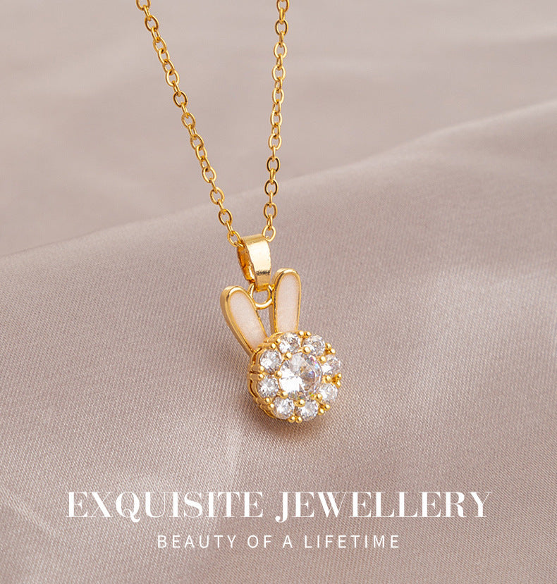 LOVVE Sparkling Bunny Pendant