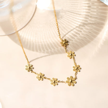 LOVVE Soleil Sunflower Necklace