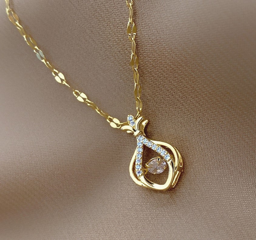 Necklace,stainless Steel,with Golden Flower ,Only Self-pickup Is Supported, And The Displayed Prices Are All Self-pickup Prices