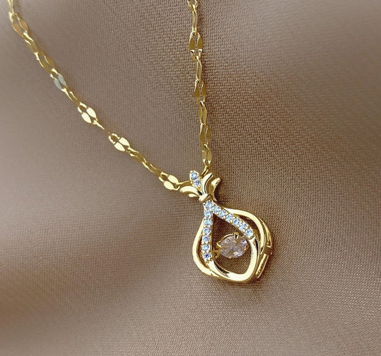 Necklace,stainless Steel,with Golden Flower ,Only Self-pickup Is Supported, And The Displayed Prices Are All Self-pickup Prices